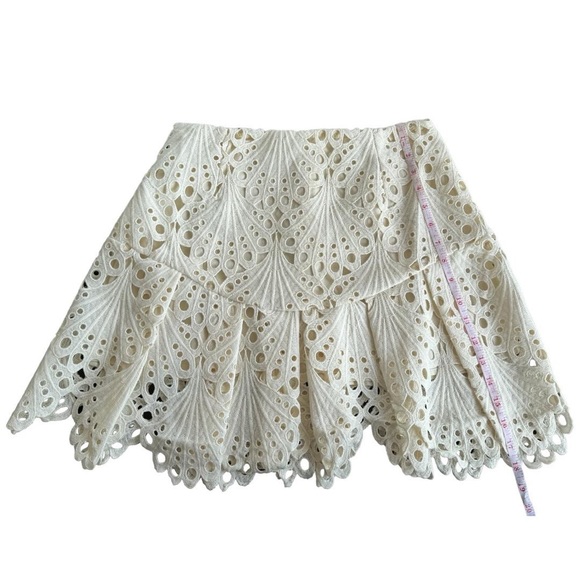 Set Broderie Anglaise Mini Skirt and Top Size L - Picture 2 of 9